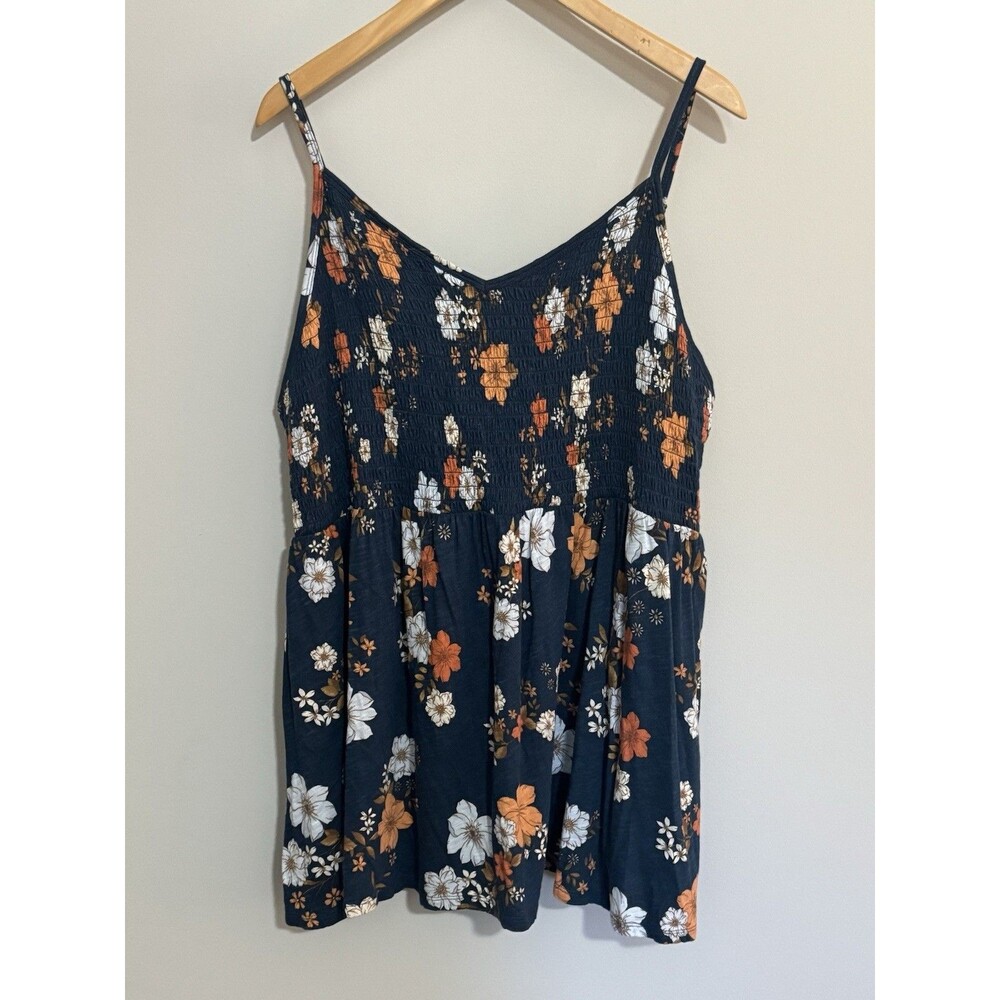 Torrid Tank Top Size 4X Blue Floral Adjustable Strap Flowy V-Neck Smocked